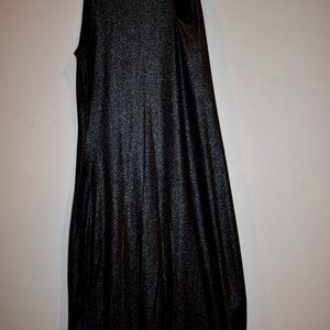 black stylish dress by Barr III